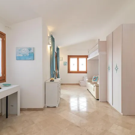 La Rosa Dei Venti Apartment *